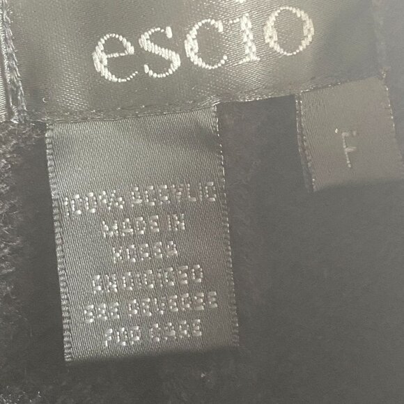 Vintage ESCIO Korean Knit Faded Black Cable Asymmetrical Collar Sweater Poncho - Picture 8 of 12